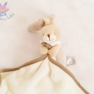 Doudou Lapin beige marron blanc couverture Un rêve de bébé