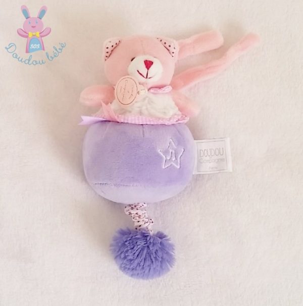 Chat musical Lovely fraise DOUDOU ET COMPAGNIE