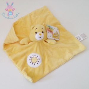 Doudou plat Bisounours grelot jaune soleil rayé CARE BEARS