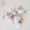 Chien plat Toopi blanc gris bleu DOUDOU ET COMPAGNIE – Image 3