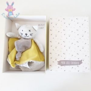 Doudou plat Petit Chat gris vert anis LA REDOUTE