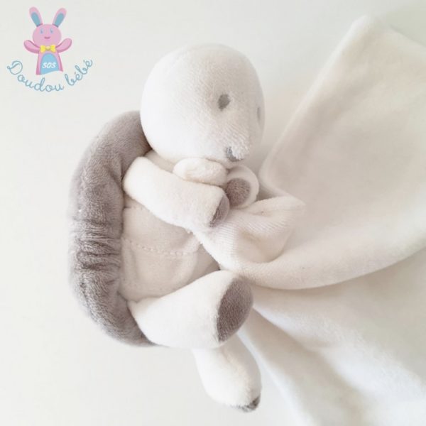 Doudou Tortue gris blanc mouchoir Mon premier SERGENT MAJOR – Image 2