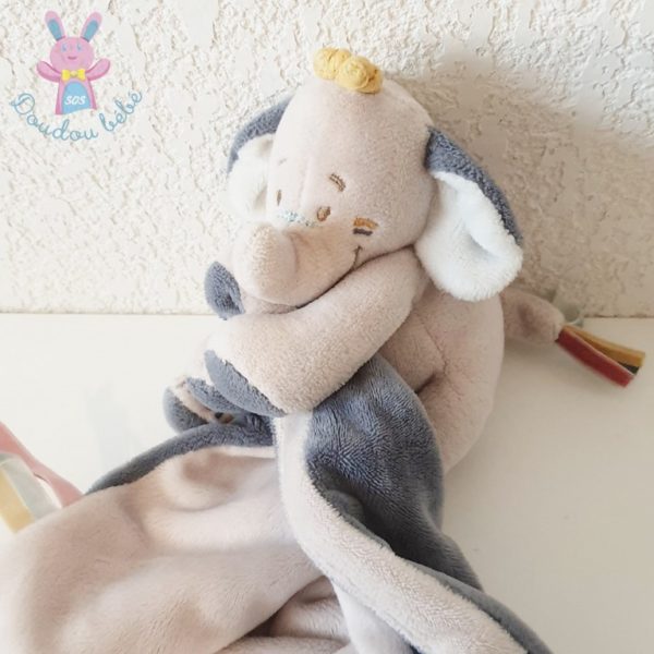 Doudou éléphant Bao couverture bleu gris NOUKIE'S – Image 2