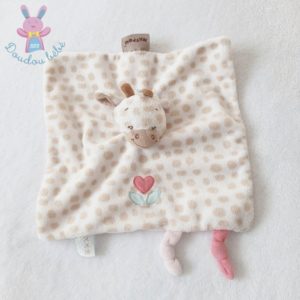 Doudou plat Girafe Charlotte blanc beige fleur rose NATTOU