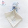 Doudou Ours bleu mouchoir blanc DOUDOU ET COMPAGNIE