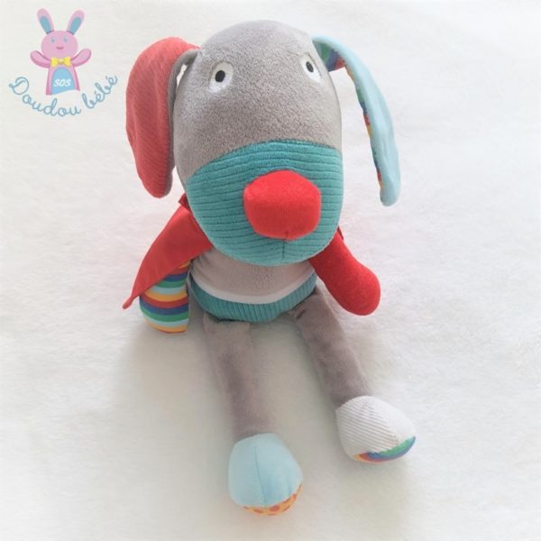 Doudou Chien gris bleu rouge rayé cape EBULOBO FNAC