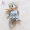 Doudou Ours gris bleu blanc jaune écharpe BOUT'CHOU MONOPRIX