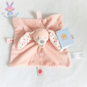 Doudou plat Lapin rose pâle et blanc fraises BOUT’CHOU MONOPRIX