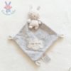 Doudou plat Lapin blanc gris cape "Serre moi fort" MOTS D'ENFANTS