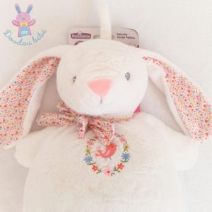 Doudou Lapin range pyjama blanc fleurs oiseau POMMETTE