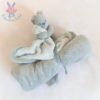 Doudou Lapin gris clair avec sa couverture polaire NATTOU