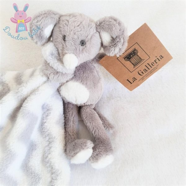 Doudou Souris gris blanc couverture polaire zig zag LA GALLERIA