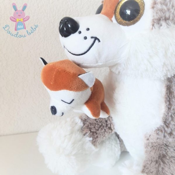 Doudou Chien Husky et bébé blanc marron chiné DOHO INTERNATIONAL