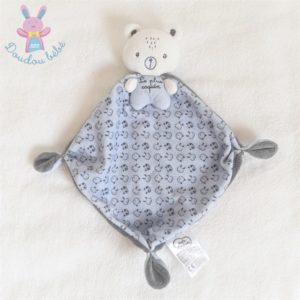 Doudou Ours bleu gris cape « Le plus coquin » MOTS D’ENFANTS