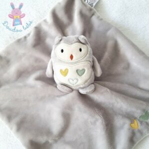 Doudou plat Ollie la Chouette Hibou gris cœurs THE GRO COMPANY